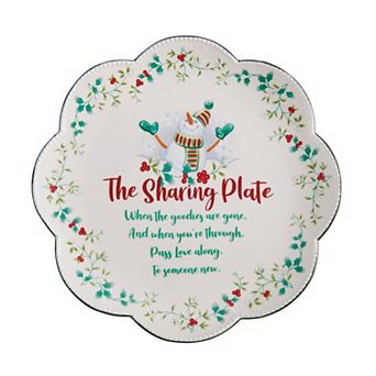 Pfaltzgraff Winterberry 10.25 Inch Scallop Sharing Plate
