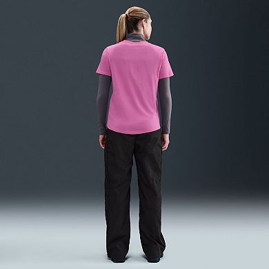 Women's Nike Sportswear Club Essentials Tee