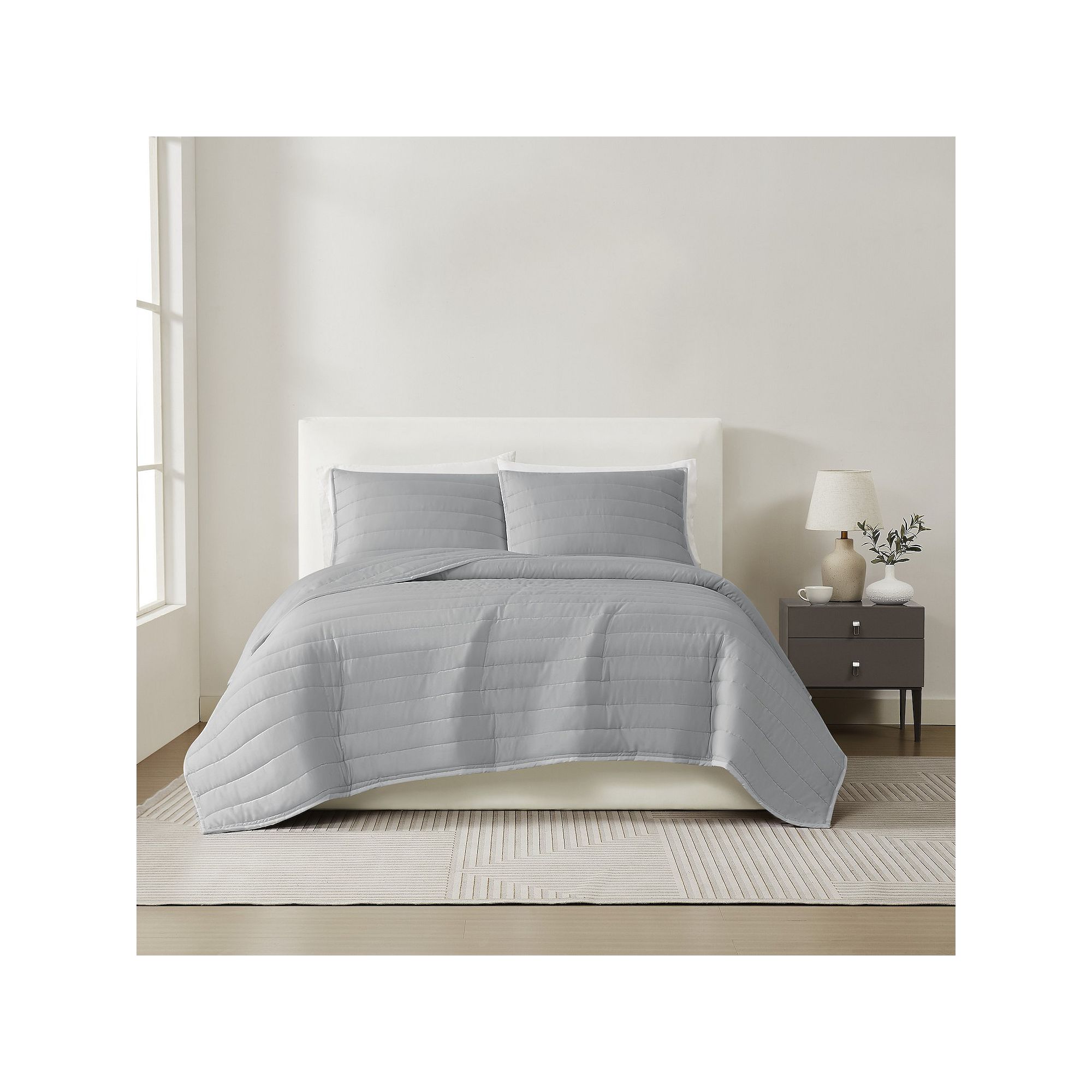 Christian Siriano NY® Cotton Sateen Blush Quilt Set with Shams, Gray