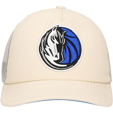 Men's Mitchell & Ness Cream Dallas Mavericks Trucker Adjustable Hat