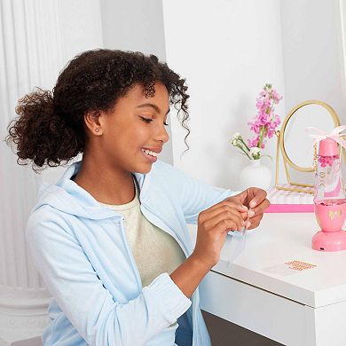 Make It Real Juicy Couture Dazzling Swirl LED Color Change Light