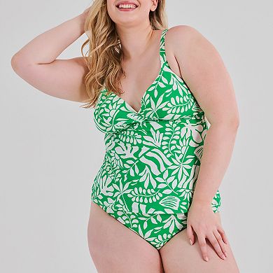Plus Size Freshwater Molded Twist Front Tankini Swim Top