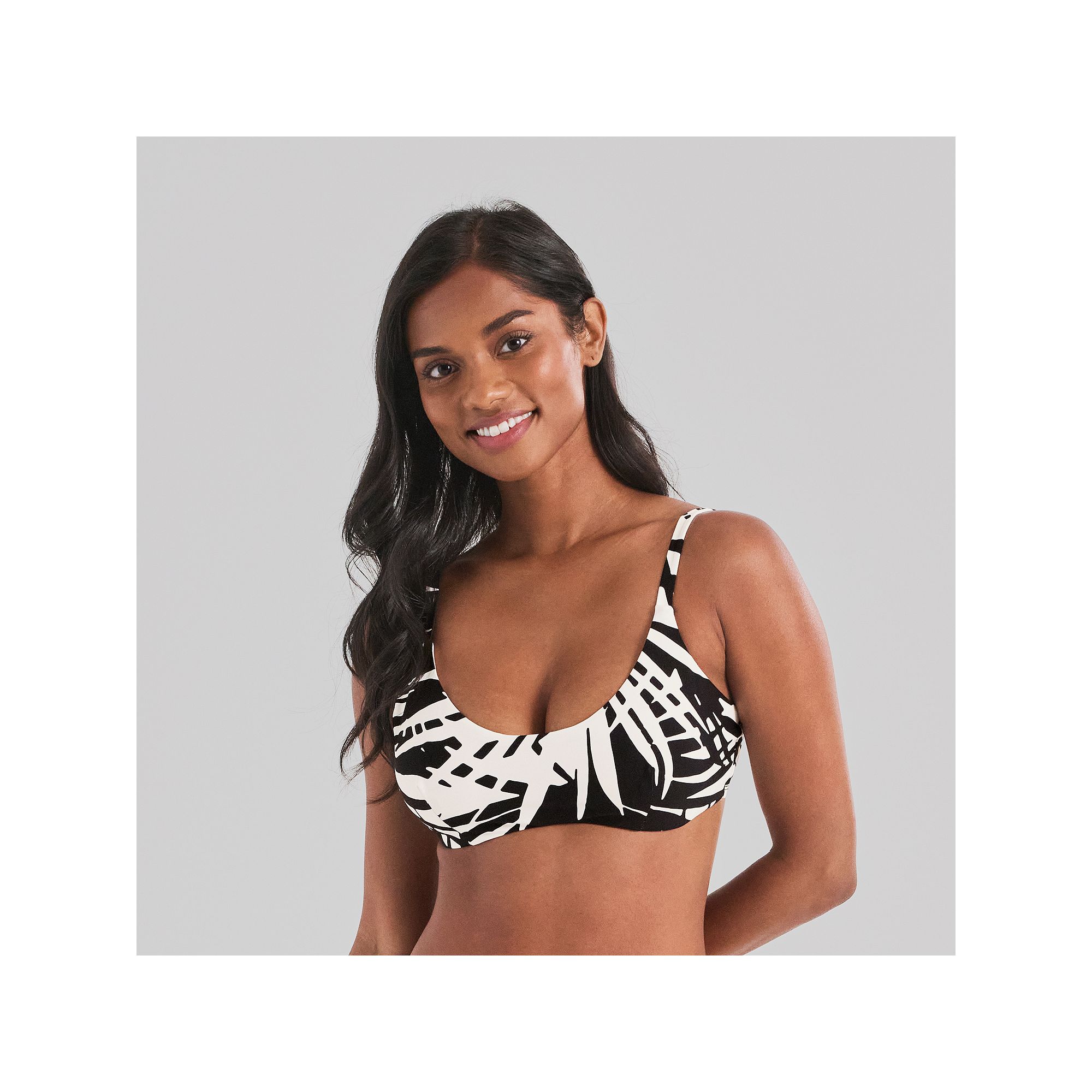 Womens Freshwater Underwire Bralette Swim Top, Size: XS, Palmea