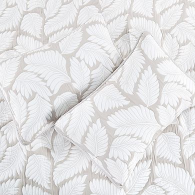 Serenta Matelasse Jacquard Leaf Print Quilt with Shams