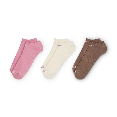 Women's Nike 3-Pack Everyday Plus Cushion Training No-Show Socks