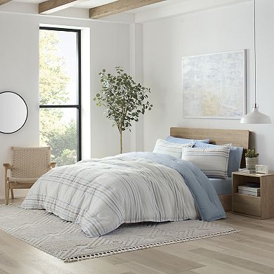 Vellux Bergen Soft Blue Comforter Set with Shams