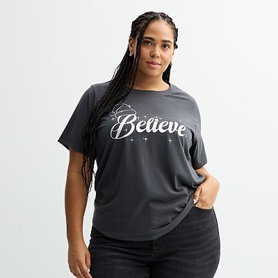 Plus Size Believe Santa Hat Graphic Tee - Main Image