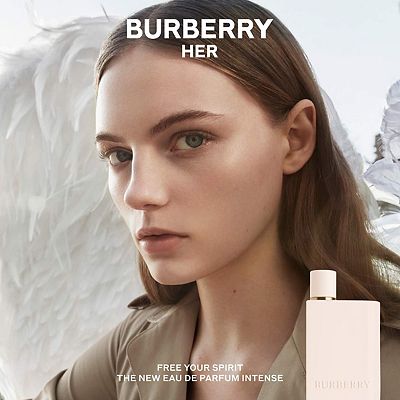 BURBERRY Her Eau de Parfum Intense with Strawberry and Orange Blossom