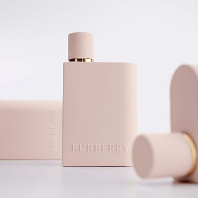 BURBERRY Her Eau de Parfum Intense with Strawberry and Orange Blossom