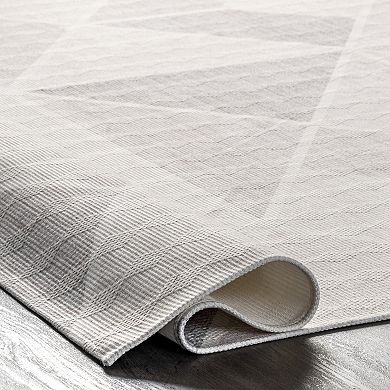 nuLOOM Marielle Diamond Tiles Area Rug
