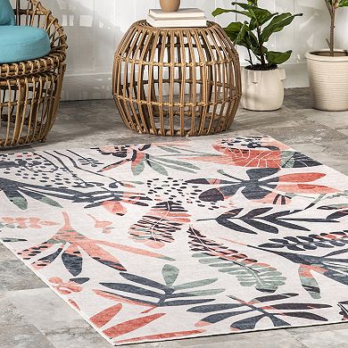 nuLOOM Mara Floral Indoor / Outdoor Area Rug