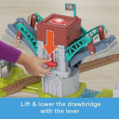 Fisher-Price Thomas & Friends Talking Bulstrode & Which-Way Bridge Toy Train Set with Sounds & Percy Engine
