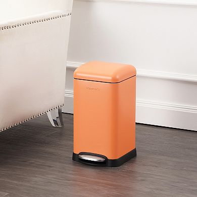 Betty Retro Mini 3.2-gallon Step-open Trash Can
