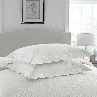 Marcielo 3 Piece 100% Cotton Elegantly Embroidered Oversized Lightweight Quilt Set