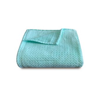 Harper Lane Plush Heaven Chevron Throw Blanket
