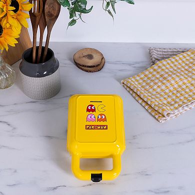 PAC-MAN Waffle Maker