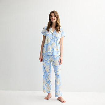Women's Draper James 2 pc Printed Cozy Short Sleeve Notch Collar Pajama Top & Pajama Pants Set