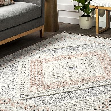 nuLOOM Acacia Raised Diamond Tasseled Area Rug