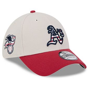 Men's New Era Khaki/Red Oakland Athletics 2024 Fourth of July 39THIRTY Flex Hat