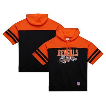 Men's Mitchell & Ness Black Cincinnati Bengals Off Field Vintage Logo Short Sleeve Pullover Hoodie