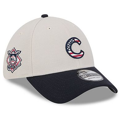 Men's New Era Khaki/Black Chicago Cubs 2024 Fourth of July 39THIRTY Flex Hat