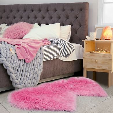 Double Heart Shaped Soft Faux Sheepskin Fur Plush Area Rugs Floor Mat Bedroom, 4 X 2 Ft(l*w)