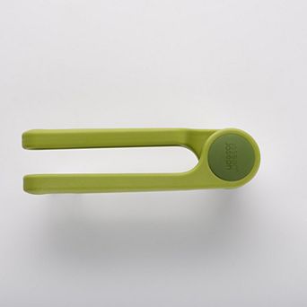 Joseph Joseph Helix Garlic Press - Easy Squeeze Design