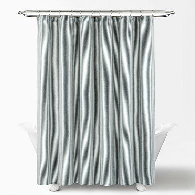 Lush Decor Farmhouse Vintage Stripe Yarn Shower Curtain