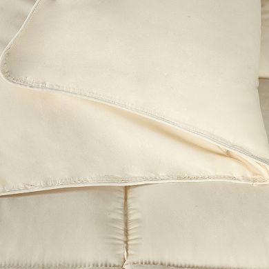 SUPERIOR Solid Reversible Down Alternative Comforter