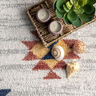 nuLOOM Nina Aztec Area Rug
