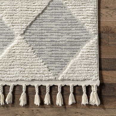 nuLOOM Marissa High / Low Diamond Tassel Area Rug