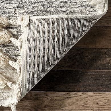 nuLOOM Marissa High / Low Diamond Tassel Area Rug