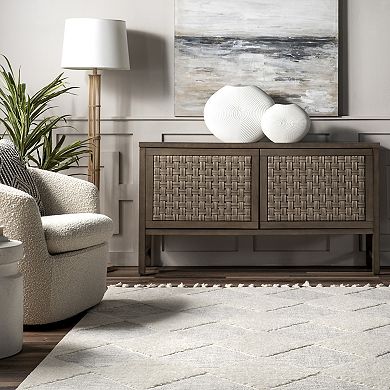 nuLOOM Marissa High / Low Diamond Tassel Area Rug