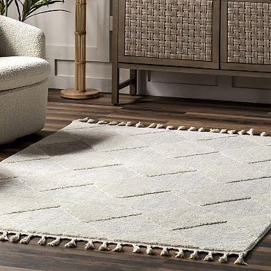 nuLOOM Marissa High / Low Diamond Tassel Area Rug