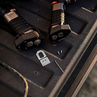 nebo flashlight luxtreme SL100 Spotlight offering an impressive 300 metre beam in an ultra NEBO Luxtreme Nano, 420 Lumen