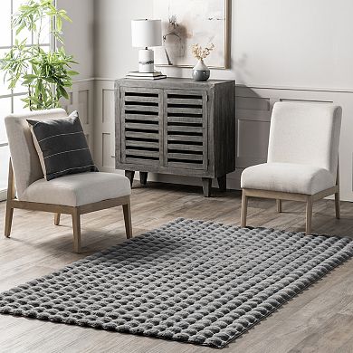 nuLOOM Jeni Solid Faux Rabbit Machine Washable Area Rug