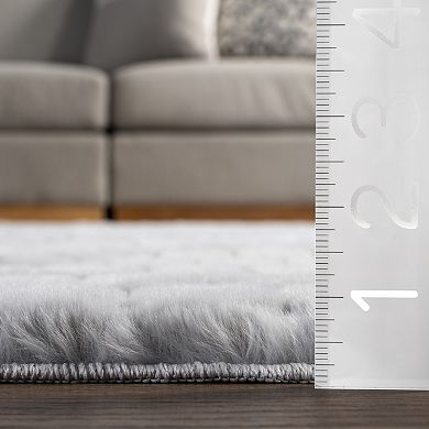 nuLOOM Nia Tile Faux-Fur Rabbit Machine Washable Area Rug