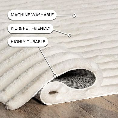 nuLOOM Kai Stripe Faux-Fur Rabbit Machine Washable Area Rug