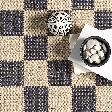 nuLOOM Connie Checkered Tasseled Area Rug