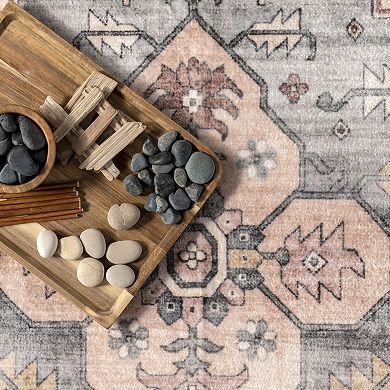 nuLOOM Jenise Traditional Medallion Machine Washable Area Rug