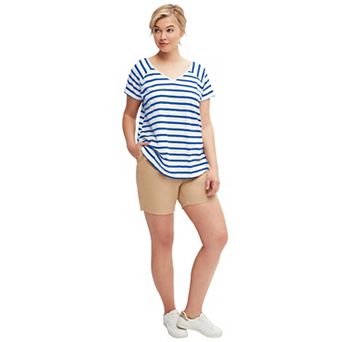 Ellos Plus Size Rounded V-Neck Tee