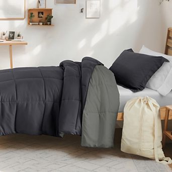 College Bundle, Reversible Comforter Set, Patterned Sheet Set, Pillows And Laundry Bag (Twin XL)
