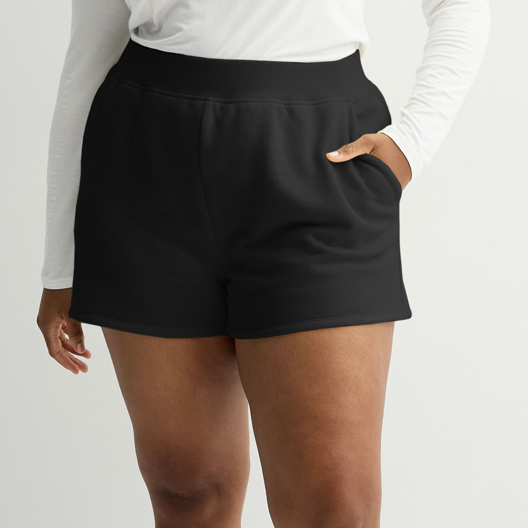 Juniors Plus Size SO® Fleece Shorts, Girls, Size: 1XL, Black Luxe
