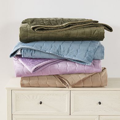 Madelinen Box-Stitched Velvet Quilt Set with Shams