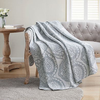 VCNY Home Criag Chenille Medallion Throw