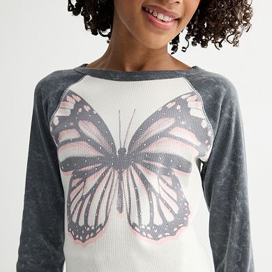 Girls 6-20 SO® Long Sleeve Raglan Graphic Baby Tee in Regular & Plus
