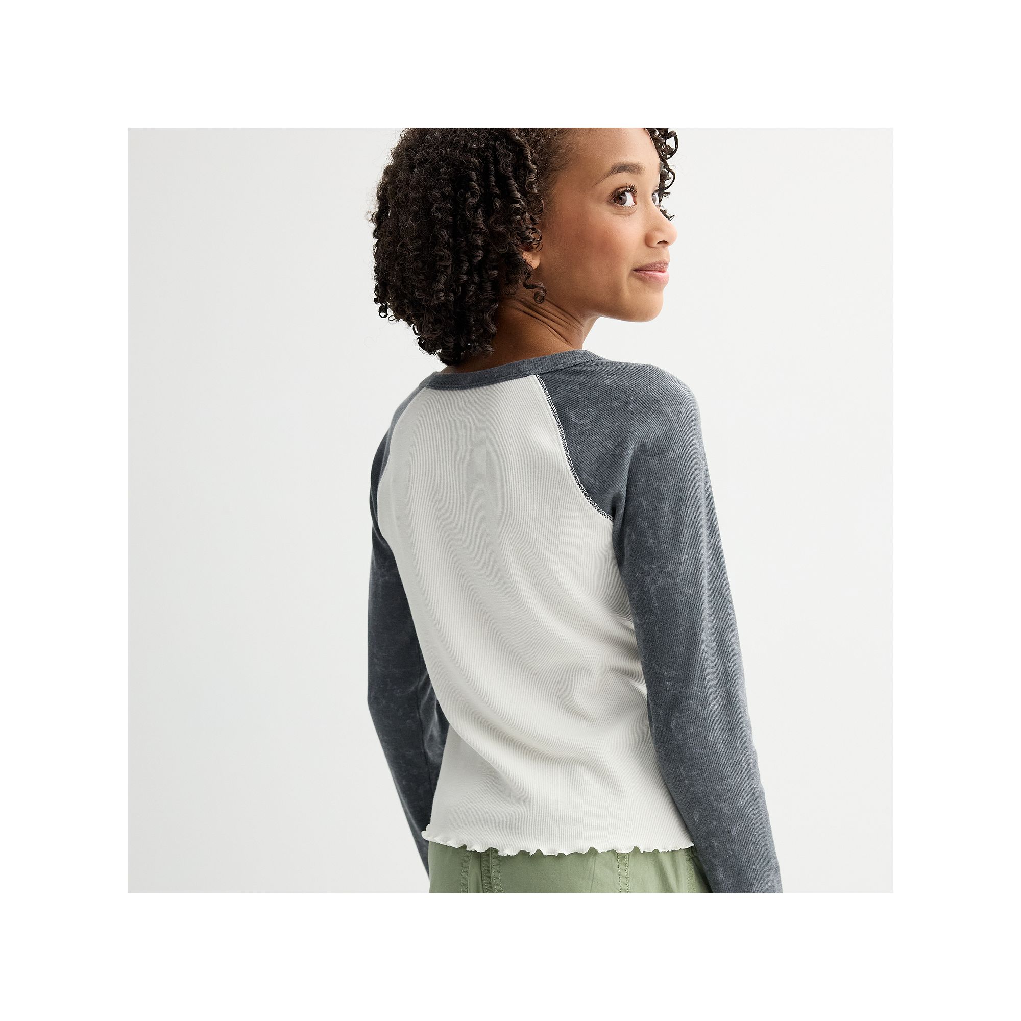 Girls 6-20 SO® Long Sleeve Raglan Graphic Baby Tee in Regular & Plus, Girl