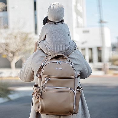 Expand your new baby essentials with this Itzy Ritzy Boss Plus Backpack Diaper Bag.