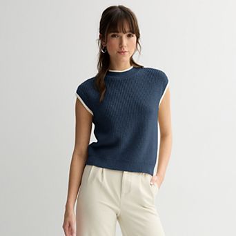Juniors' SO® Noxy Mock Neck Sleeveless Sweater