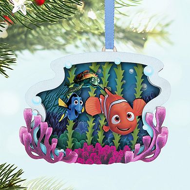 Disney / Pixar's Finding Nemo Totally Unforgettable Friends Papercraft Hallmark Keepsake Christmas Ornament